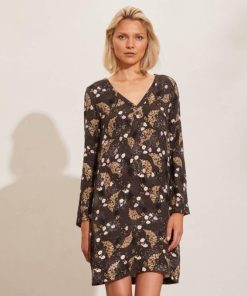 Nikkosstump.shop3552e37cea 1