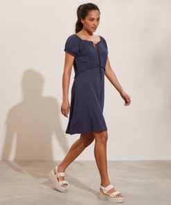 Nikkosstump.shopb53a220946 1