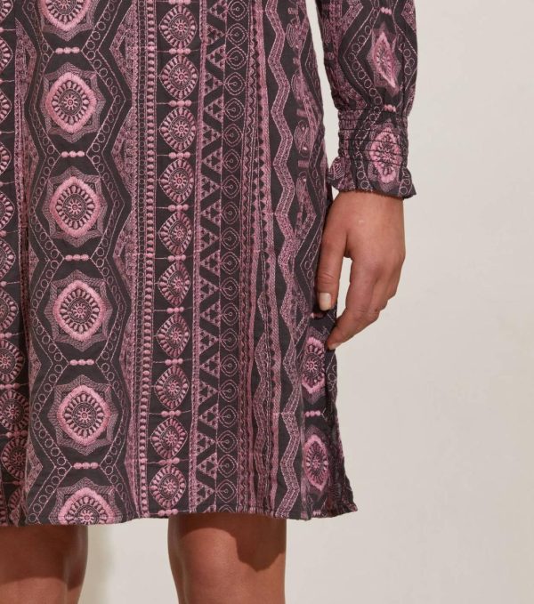 Nikkosstump.shopd5259eaf15 3