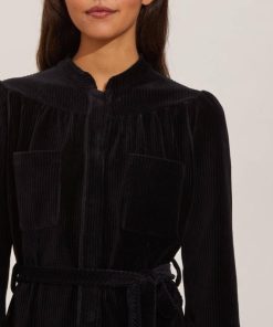 Nikkosstump.shopf2e39fd5cd 2